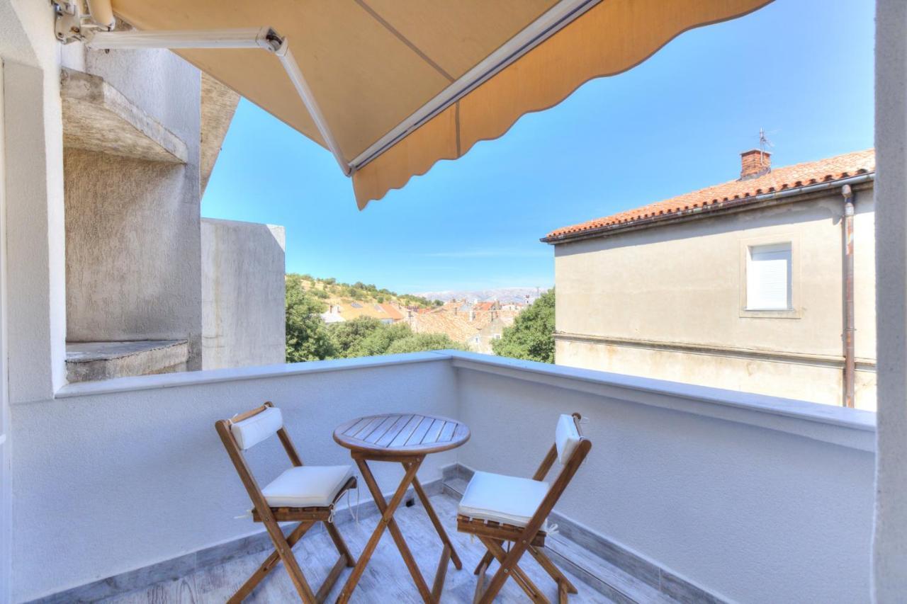 Demi Apartment Senj  Luaran gambar