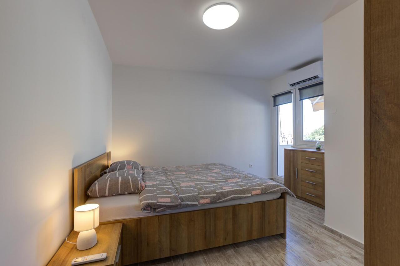 Demi Apartment Senj  Luaran gambar