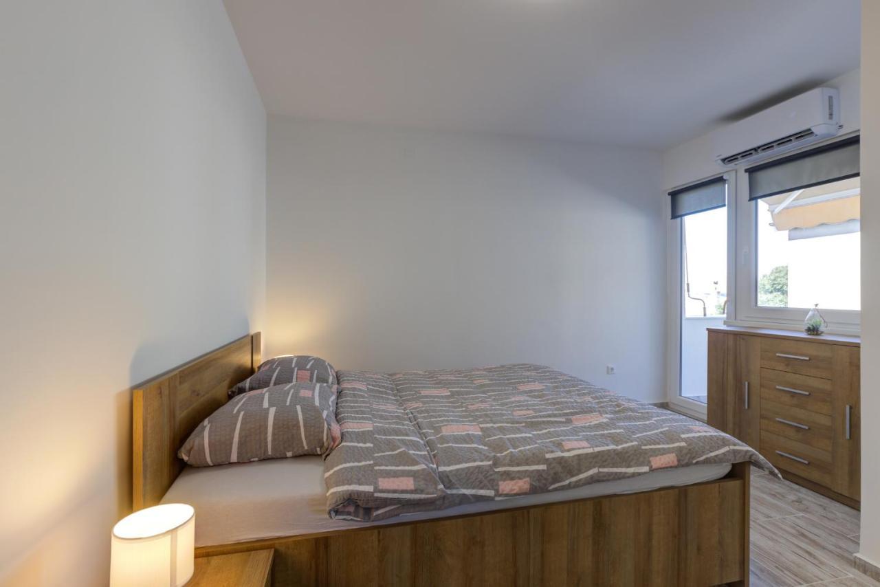 Demi Apartment Senj  Luaran gambar