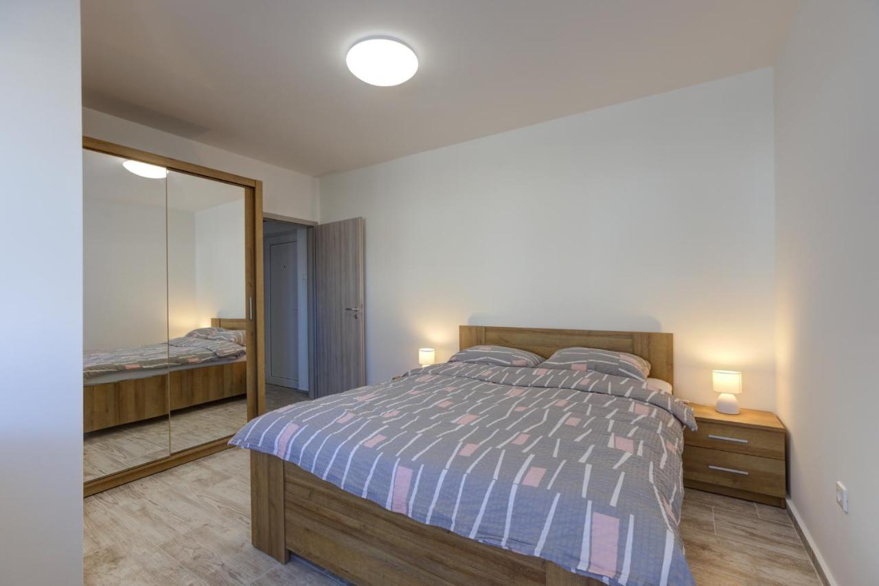 Demi Apartment Senj  Luaran gambar